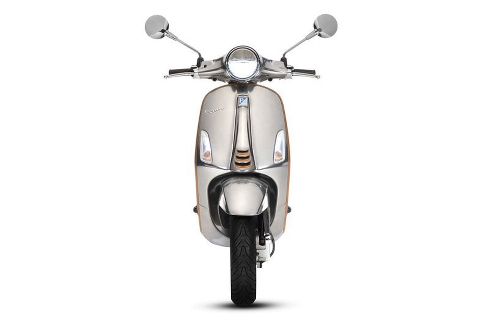 Vespa giới thiệu mẫu xe máy điện Electtrica - 2 Vespa giới thiệu mẫu xe máy điện Electtrica - 2
