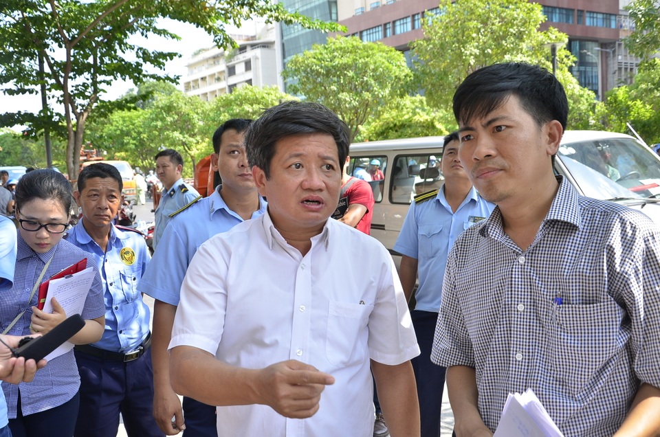 Ông Đoàn Ngọc Hải lý giải vì sao không đập bậc thềm tòa nhà UBND TPHCM - 1 Ông Đoàn Ngọc Hải nói lý do không đập bậc thềm toà nhà UBND TPHCM