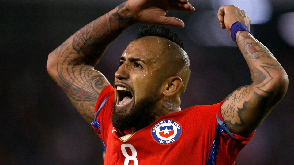 Bale, Sanchez và các ngôi sao phải "ngồi nhà" xem World Cup 2018 - 9
ARTURO VIDAL