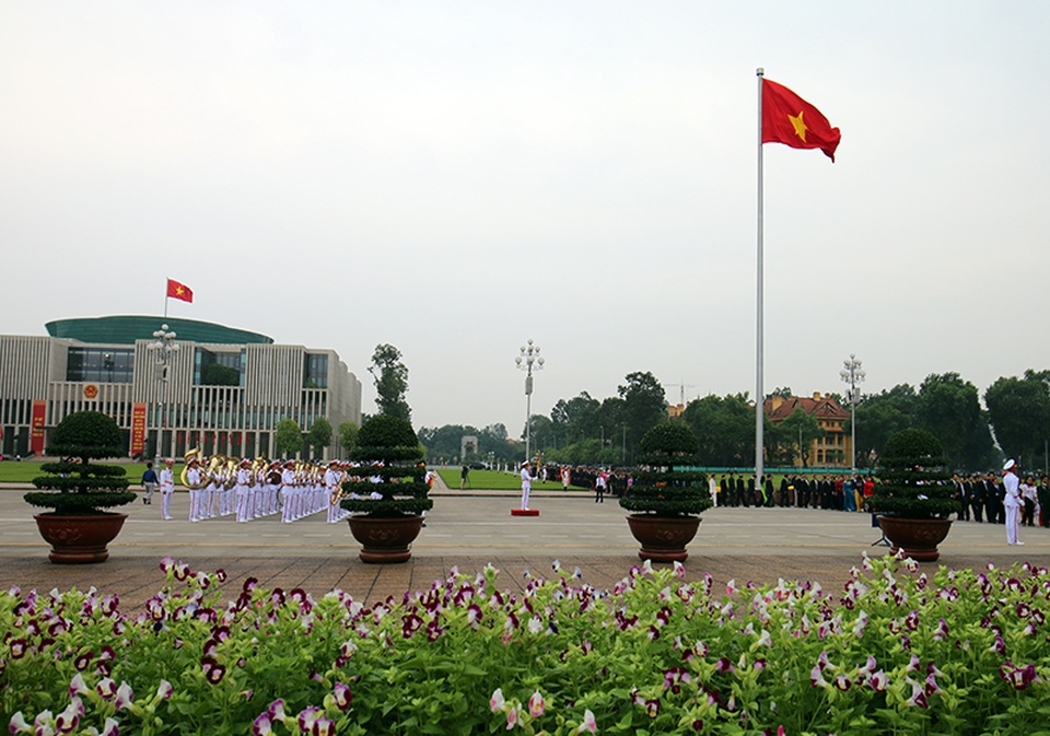 Lãnh đạo Đảng, Nhà nước vào Lăng viếng Chủ tịch Hồ Chí Minh - 10 Lãnh đạo Đảng, Nhà nước vào Lăng viếng Chủ tịch Hồ Chí Minh - 10