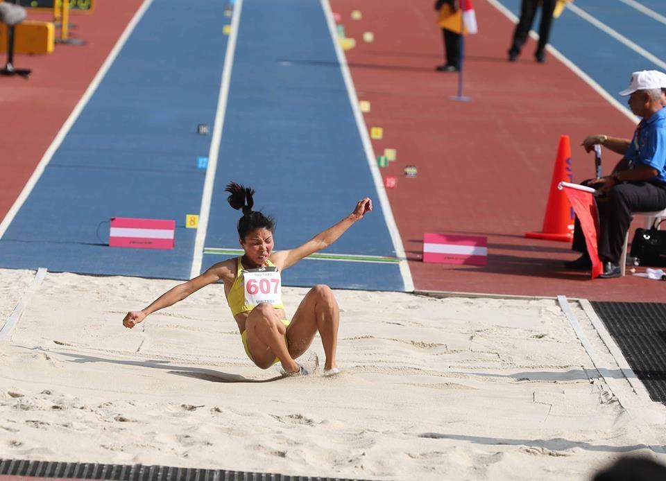Nhật ký SEA Games 29 ngày 25/8: Kình ngư 15 tuổi Kim Sơn phá kỷ lục SEA Games - 28
Bùi Thị Thu Thảo tiếp hố nhảy với gương mặt vô cùng quyết tâm, ảnh: Q.H