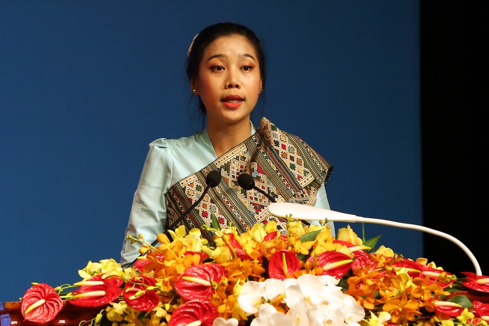 Nữ sinh viên Lào đang học tập tại Việt Nam Vị-Lay-Sắc-Phăn-Đà-Nụ-Vông (ảnh: Quý Đoàn)
