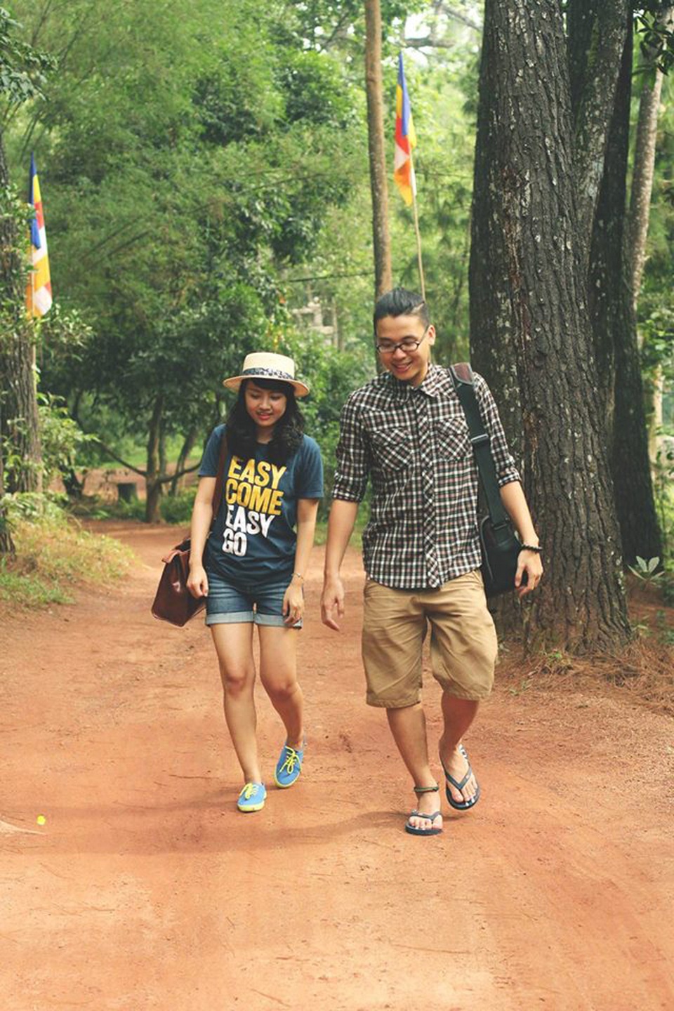 Bật mí chuyện tình bằng tuổi của tác giả “Khi hai ta về một nhà…” - 5
6 năm bên nhau, Thơm và Linh đã cùng trải qua những ngọt ngào, thử thách và cả những giây phút thăng hoa với niềm đam mê