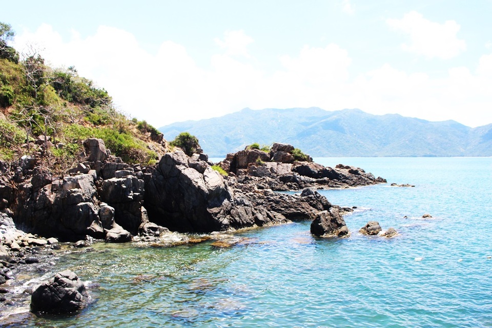 Nha Trang: Ngỡ ngàng vẻ đẹp đầm Nha Phu mùa hè qua góc nhìn mới - 7 Nha Trang: Ngỡ ngàng vẻ đẹp đầm Nha Phu mùa hè qua góc nhìn mới - 7