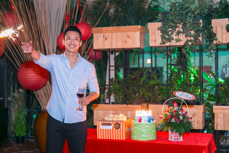 
Hồ Đức Vĩnh nói lời cảm ơn bạn bè
