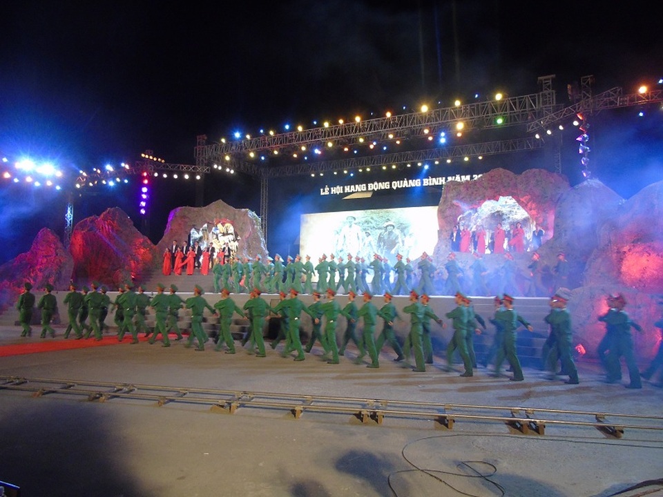 Quảng Bình đón nhận kỷ lục Sơn Đoòng là hang động tự nhiên lớn nhất thế giới - 5 Ca khúc Tướng Quân Võ Nguyên Giáp được thể hiện trên sân khấu