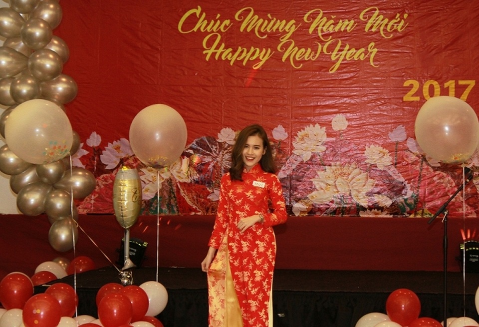 Cựu VĐV bơi lội đăng quang Hoa khôi SV Việt tại New York - 6 Cựu VĐV bơi lội đăng quang Hoa khôi SV Việt tại New York - 6