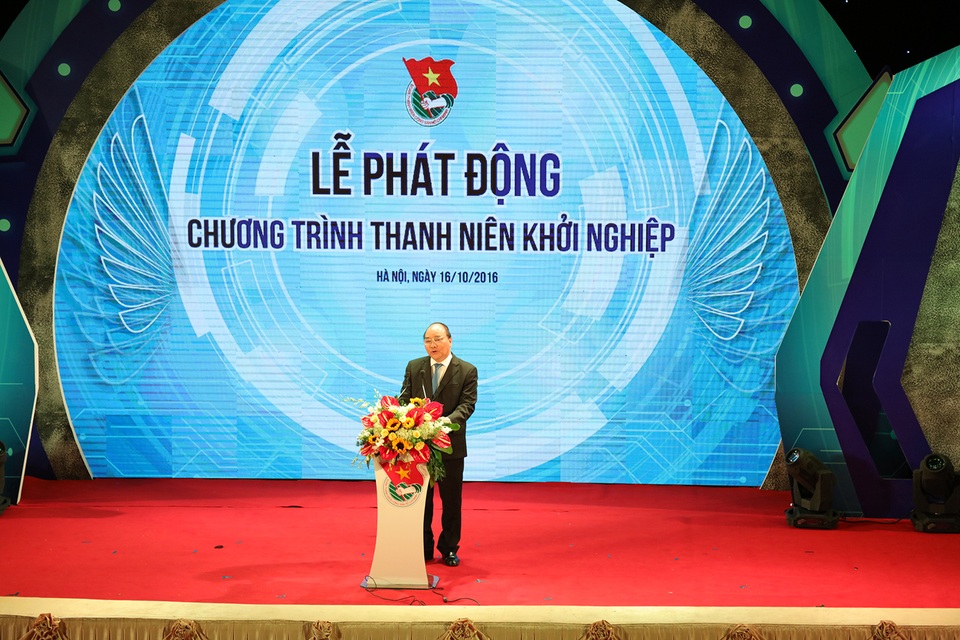 Đại học đồng hành cùng Quốc gia khởi nghiệp - 1
Thủ tướng Nguyễn Xuân Phúc phát biểu trong buổi Lễ phát động Chương trình “Thanh niên khởi nghiệp” giai đoạn 2016-2021