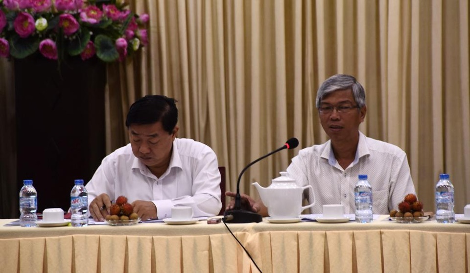 Dân chưa bán nhà, Sở đã làm sẵn... thủ tục sang tên? - 1 Chánh Văn phòng UBND TPHCM Võ Văn Hoan