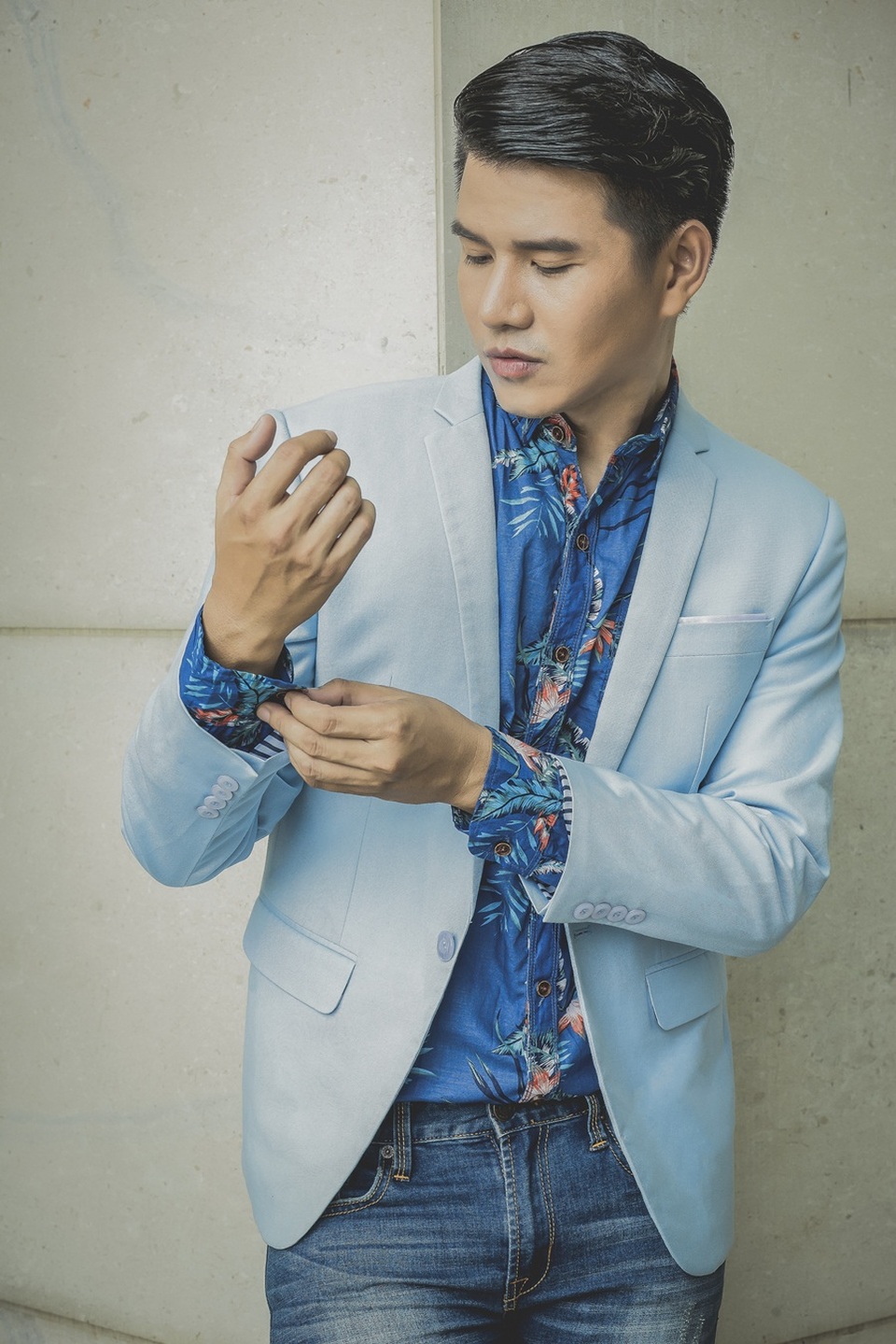 Vũ Mạnh Cường là MC chính thức chung kết Hoa hậu Hữu nghị Asean 2017 - 2 Vũ Mạnh Cường là MC chính thức chung kết Hoa hậu Hữu nghị Asean 2017 - 2