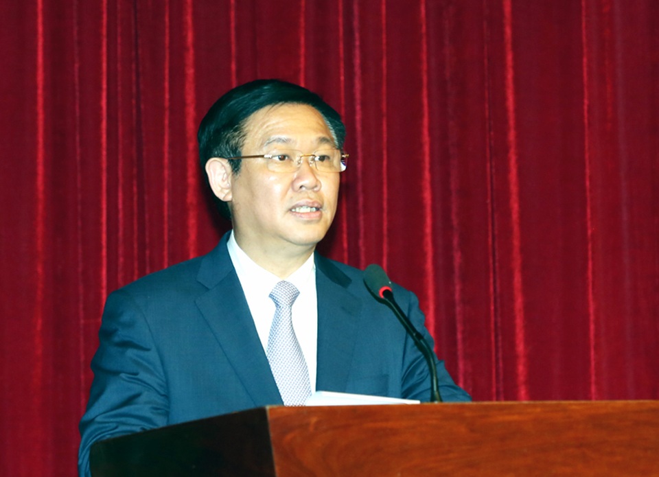 Việt Nam không hy sinh môi trường và công bằng xã hội - 2 Phó Thủ tướng: Việt Nam luôn rộng cửa chào đón đầu tư nước ngoài nhưng không phải bằng mọi giá.