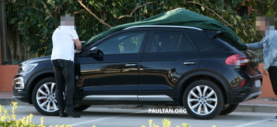 Volkswagen T-Roc chuẩn bị gia nhập phân khúc SUV cỡ nhỏ - 3