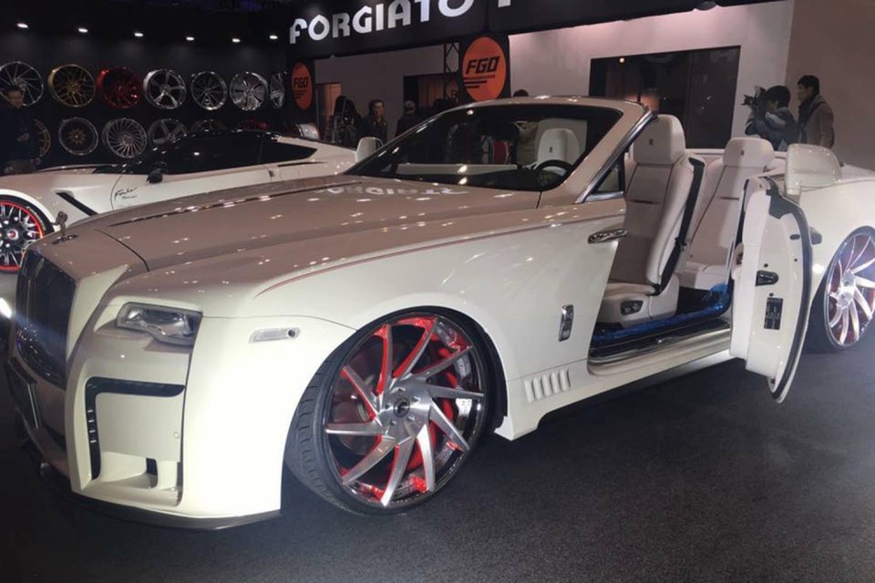 Khi Rolls-Royce vẫn là chưa đủ... - 8 Khi Rolls-Royce vẫn là chưa đủ... - 8