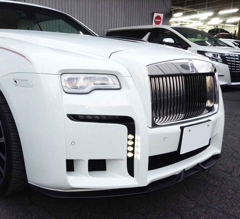 Khi Rolls-Royce vẫn là chưa đủ... - 4 Khi Rolls-Royce vẫn là chưa đủ... - 4