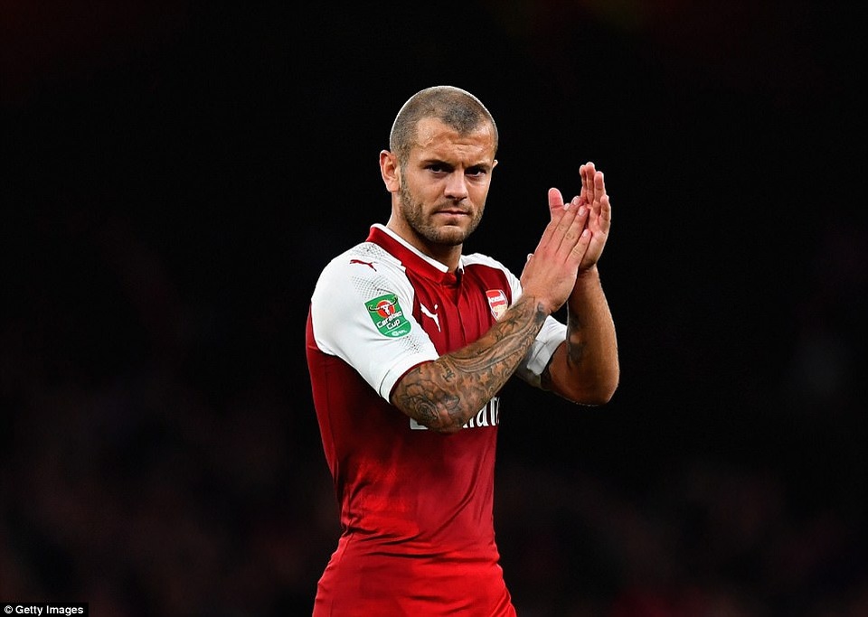 
Wilshere lại thi đấu cho Arsenal sau 493 ngày
