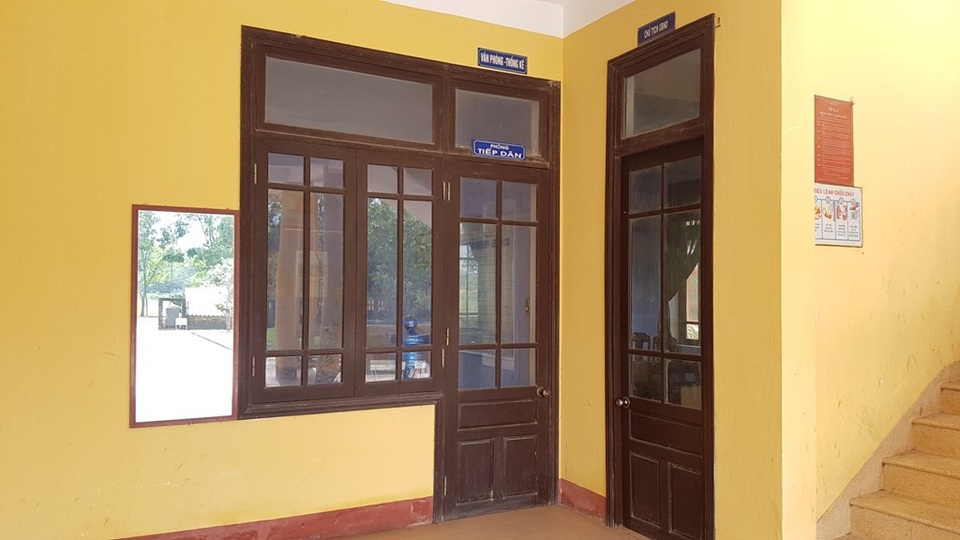 Thêm 1 trụ sở xã “đi gần hết người” trong giờ làm việc - 9 Phòng Tiếp dân và Phòng Chủ tịch UBND