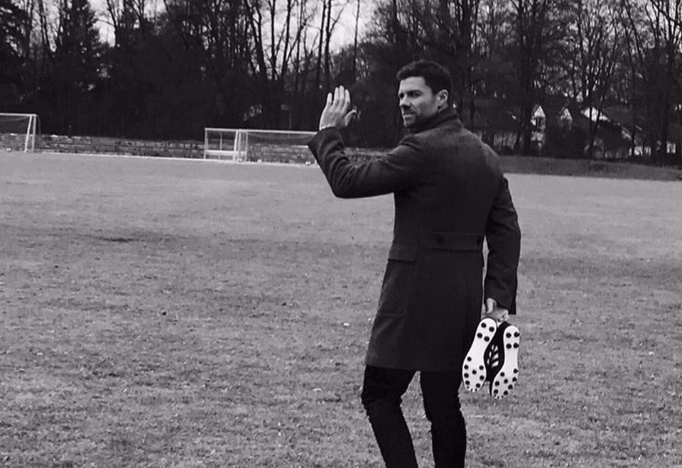Xabi Alonso chính thức tuyên bố giải nghệ - 1 Xabi Alonso tuyên bố giải nghệ
