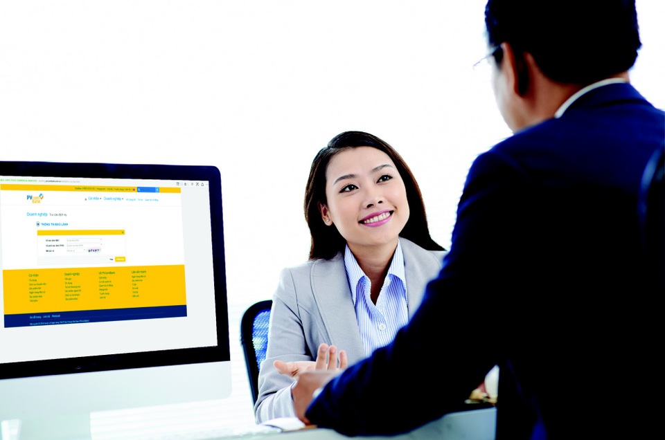 Dịch vụ xác thực chứng thư bảo lãnh online: Trải nghiệm dịch vụ ngân hàng thời thế giới phẳng - 1
(ảnh minh họa).