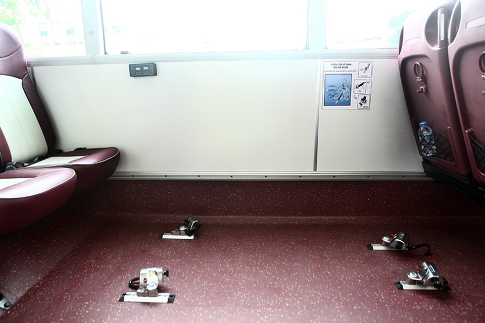 Các đai khóa xe lăn dành cho người khuyết tật