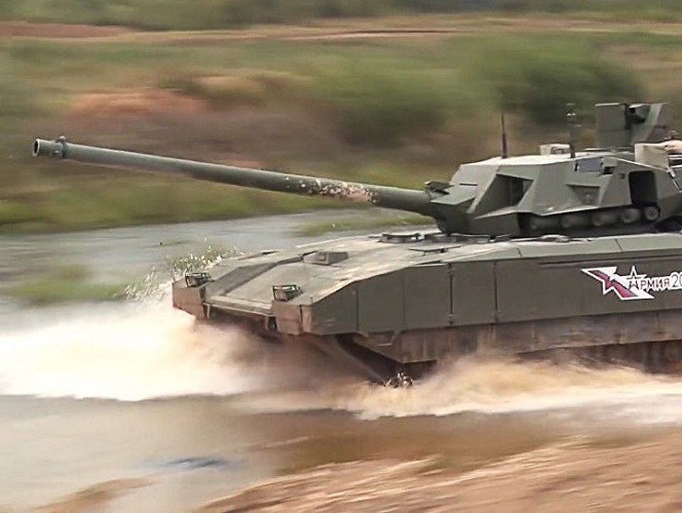 Vũ khí nào giúp Armata T-14 dễ dàng "bắt nạt" xe tăng Mỹ? - 1
Dựa vào những thông số được Nga đưa ra, có thể nói T-14 không khác nào một “con quái vật” trên bộ với pháo nòng trơn 125mm, tháp pháo không người lái, lớp giáp mô-đun và hệ thống phòng vệ chủ động có khả năng triệt hạ các tên lửa tấn công.