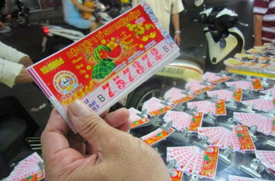 11 công ty xổ số truyền thống “đổ” gần 1.000 tỷ đồng đầu tư tài chính ngoài ngành - 1 Nhiều vấn đề được khui ra sau khi Thanh tra Bộ Tài chính làm việc tại 11 doanh nghiệp kinh doanh xổ số truyền thống khu vực phía Nam.