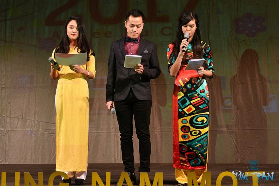 Gala Tết 2017 của DHS Việt tại Toulouse: Xuân rực rỡ, Tết ngập tràn - 2 Gala Tết 2017 của DHS Việt tại Toulouse: Xuân rực rỡ, Tết ngập tràn - 2