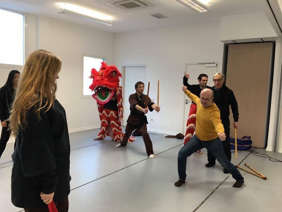 Nghệ sĩ Việt mang sắc xuân Việt Nam đến với kiều bào Pháp - 4 Nghệ sĩ Việt mang sắc xuân Việt Nam đến với kiều bào Pháp - 4