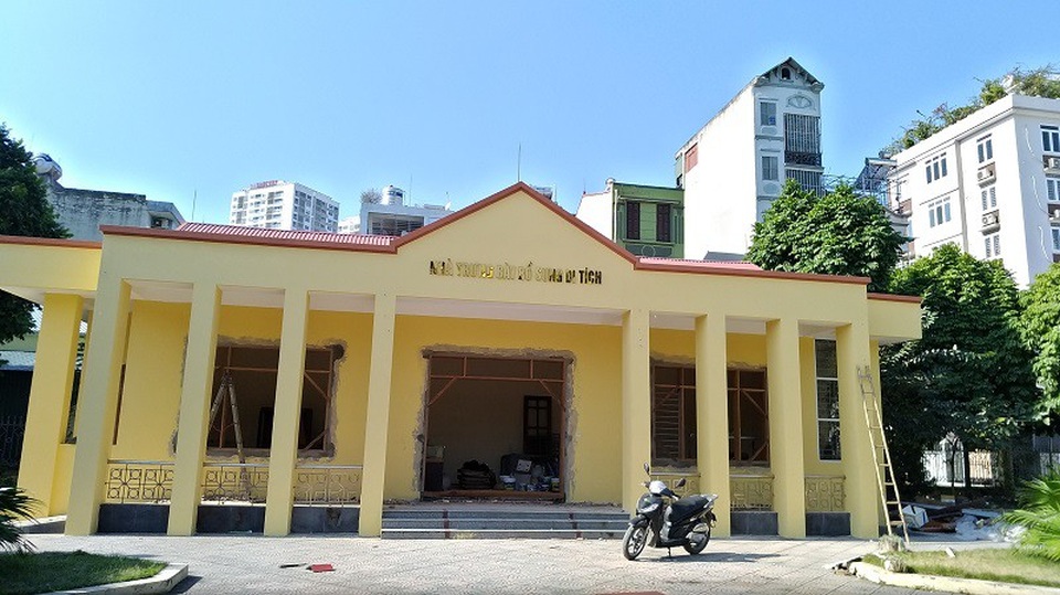 Nguy cơ di tích thành phế tích: Sẽ làm rõ khẩu pháo đồng có thật sự bằng đồng? - 1 Nhà trưng bày bổ sung di tích đang được gấp rút sửa chữa.