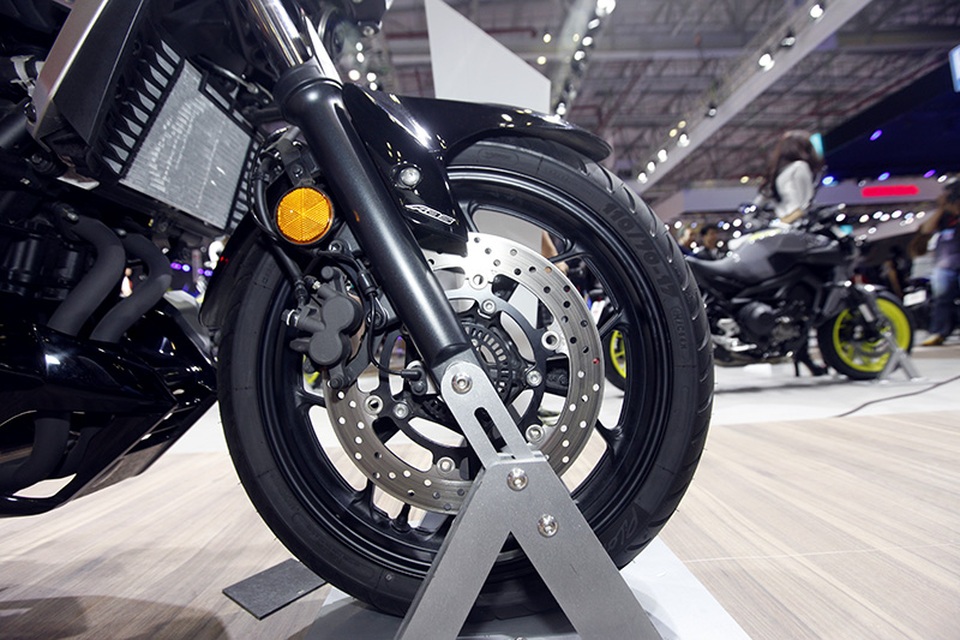 Yamaha MT-03 chính thức có mặt tại Việt Nam - 10 Yamaha MT-03 chính thức có mặt tại Việt Nam - 10