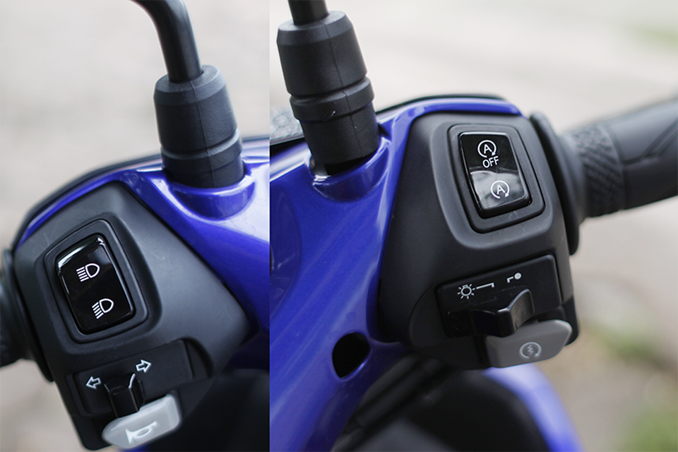 Thay giảm xóc sau, Yamaha hoàn thiện NVX - 5
Ngoài hệ thống đồng hồ điện tử hoàn toàn mới, mẫu NVX được trang bị hệ thống Start&Stop tiết kiệm nhiên liệu, hệ thống khóa thông minh có tích hợp chức năng định vị tìm xe...