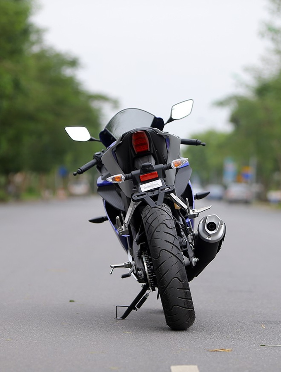 
Cụm đèn hậu cũng được trang bị hệ thống đèn công nghệ LED.
