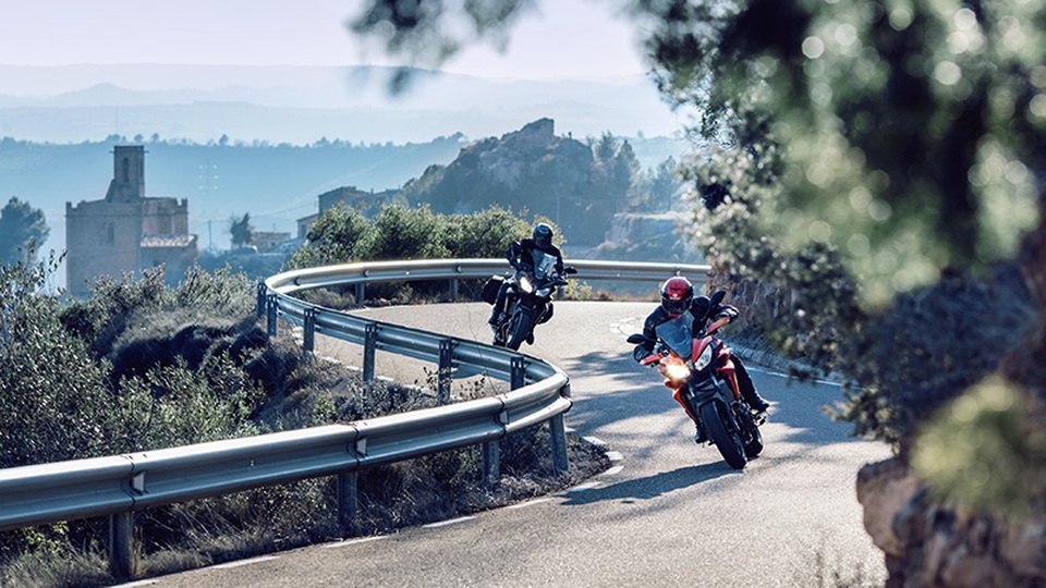 Tracer 700 - Tí hon nhà Yamaha Adventure - 3