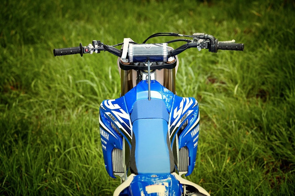 Yamaha YZ450F - Mẫu xe đầu tiên có thể điều khiển công suất bằng điện thoại - 6 Yamaha YZ450F - Mẫu xe đầu tiên có thể điều khiển công suất bằng điện thoại - 6