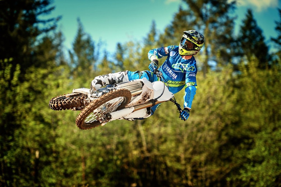 Yamaha YZ450F - Mẫu xe đầu tiên có thể điều khiển công suất bằng điện thoại - 3 Yamaha YZ450F - Mẫu xe đầu tiên có thể điều khiển công suất bằng điện thoại - 3