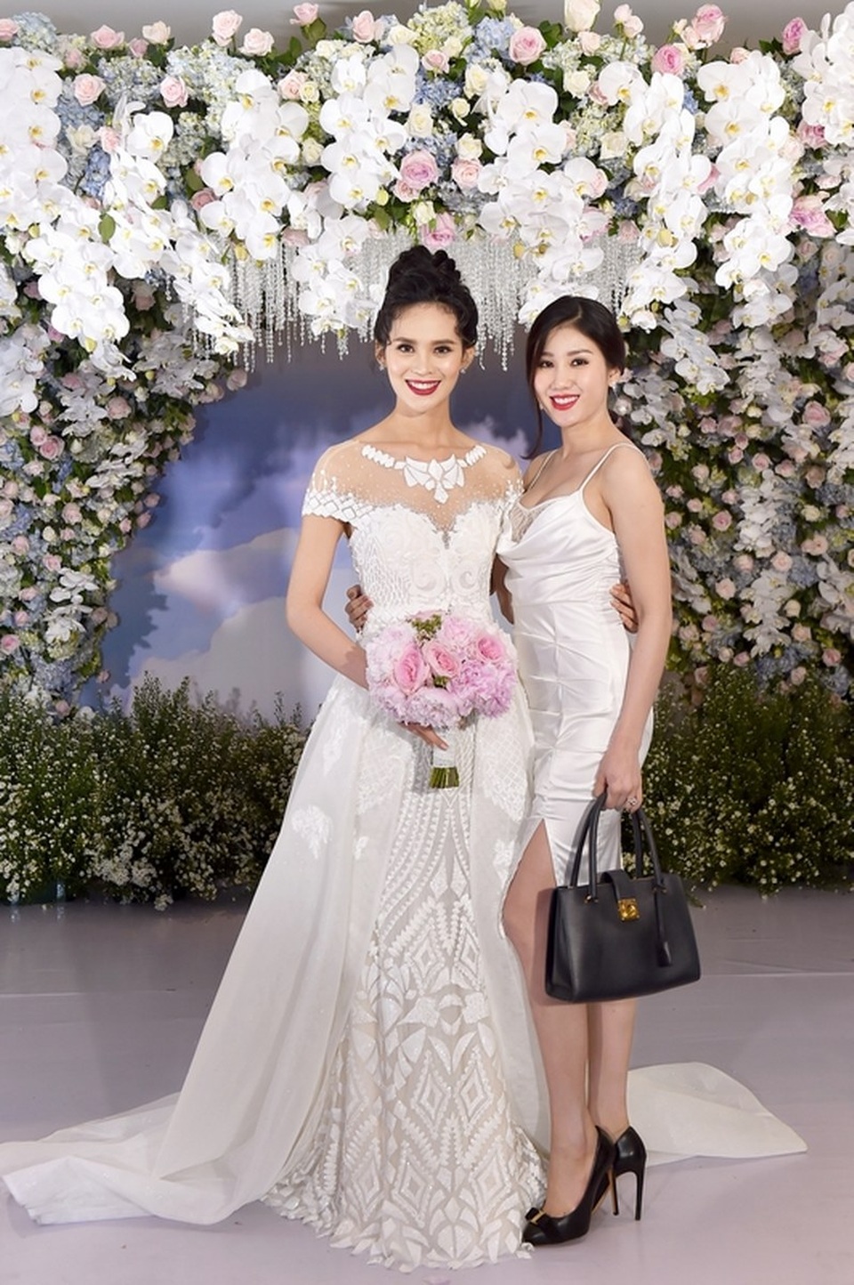 Diễn viên Yan My cũng là một người bạn thân thiết của Sang Lê.