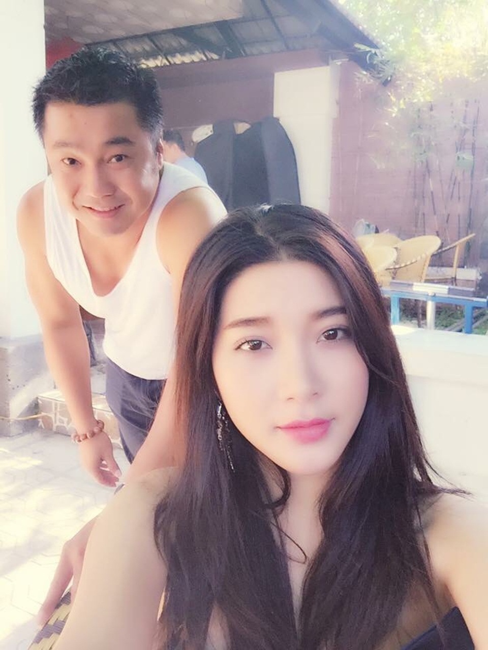 Mỹ nhân điện ảnh Việt "đáp trả" chuyện "đổi tình lấy vai diễn" - 5 Yan My và diễn viên Lý Hùng.