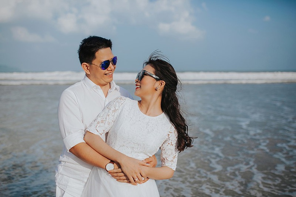 Cái kết đẹp cho chuyện tình đơn phương 3 năm của chàng trai Bình Dương - 11
Đến tháng 11 Hào Hiệp về nước, cả hai quyết định sẽ chụp ảnh kỉ niệm cho tình yêu và tổ chức đám cưới vào đầu năm 2018.