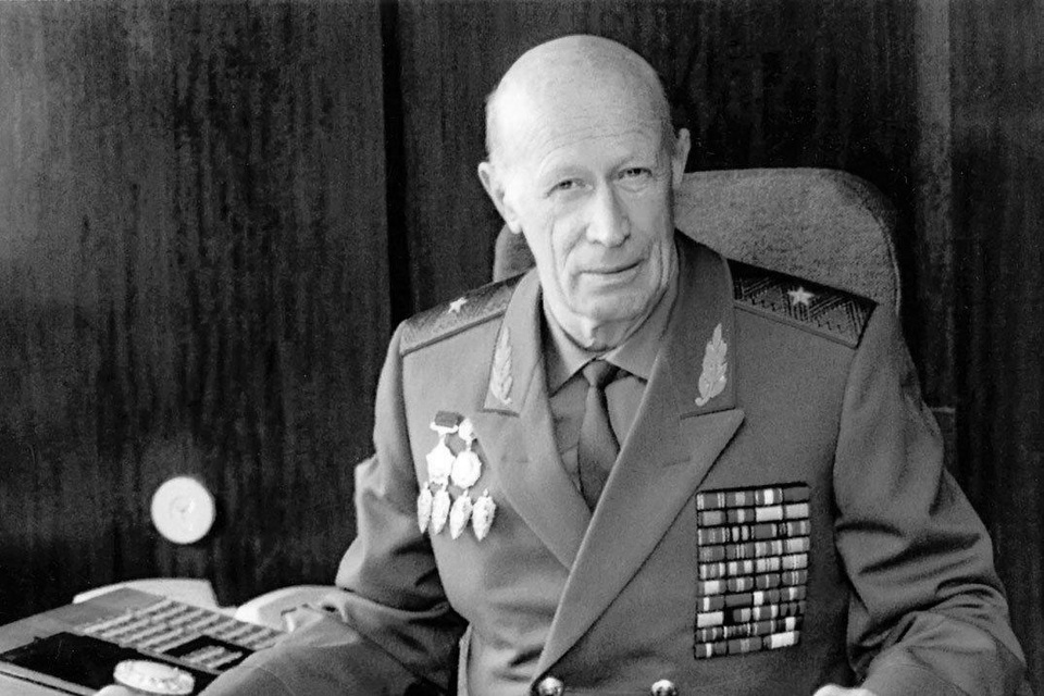 Huyền thoại tình báo Yuri Drozdov: Người "phù phép" điệp viên Liên Xô thành công dân Mỹ - 1 Huyền thoại tình báo Liên Xô Yuri Drozdov (Ảnh: Independent)