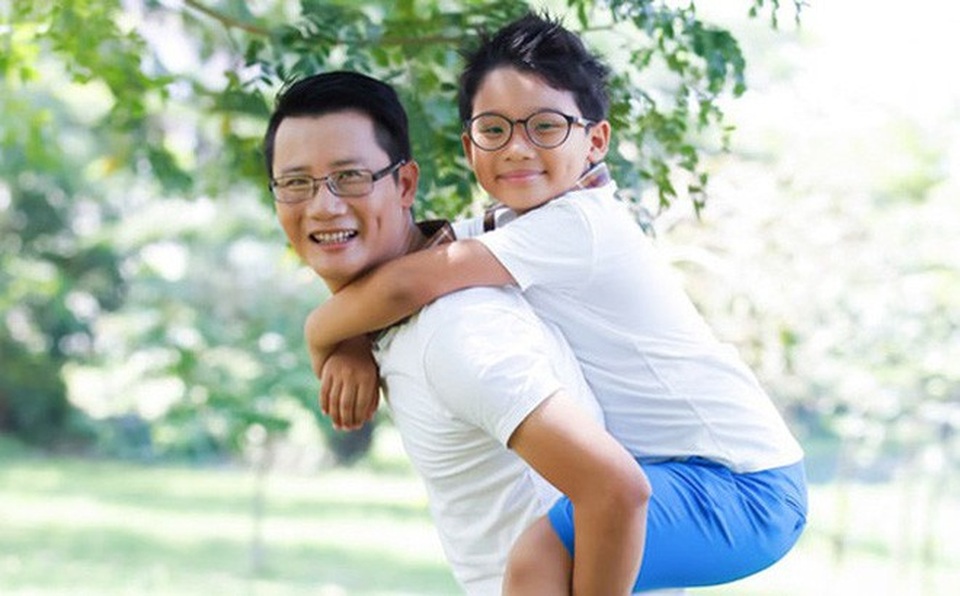 Hoàng Bách ra mắt MV du lịch - 1