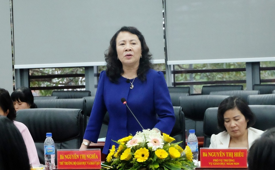 Thứ trưởng Bộ Giáo dục: Vì sao Đà Nẵng chưa có trường mầm non ở KCN? - 1 Thứ trưởng Nguyễn Thị Nghĩa dẫn đoàn công tác liên ngành làm việc tại Đà Nẵng, kiểm tra công tác quản lý nhà nước về giáo dục mầm non