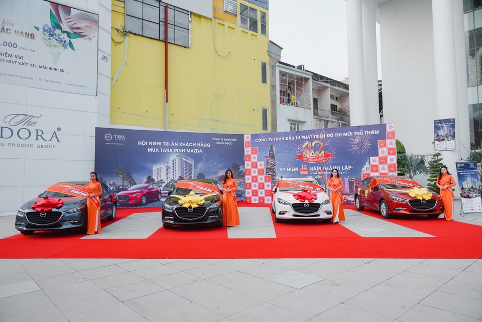 Giải thưởng trong lễ tri ân khách hàng trong ngày 21.1