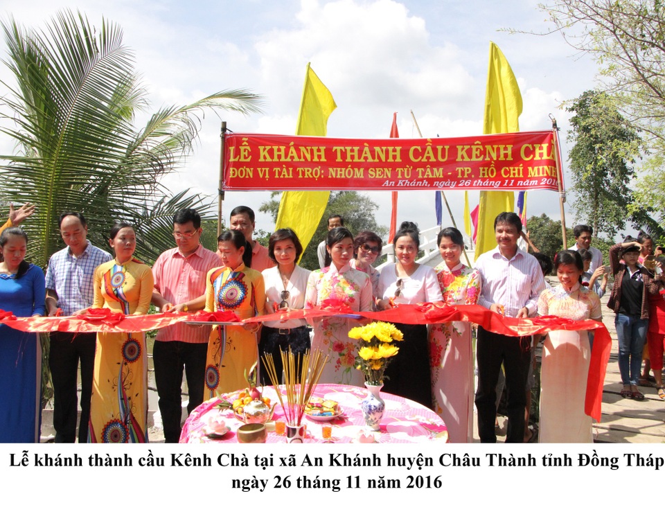 Nữ doanh nhân tâm huyết với các hoạt động nhân ái - 6 Nữ doanh nhân tâm huyết với các hoạt động nhân ái - 6