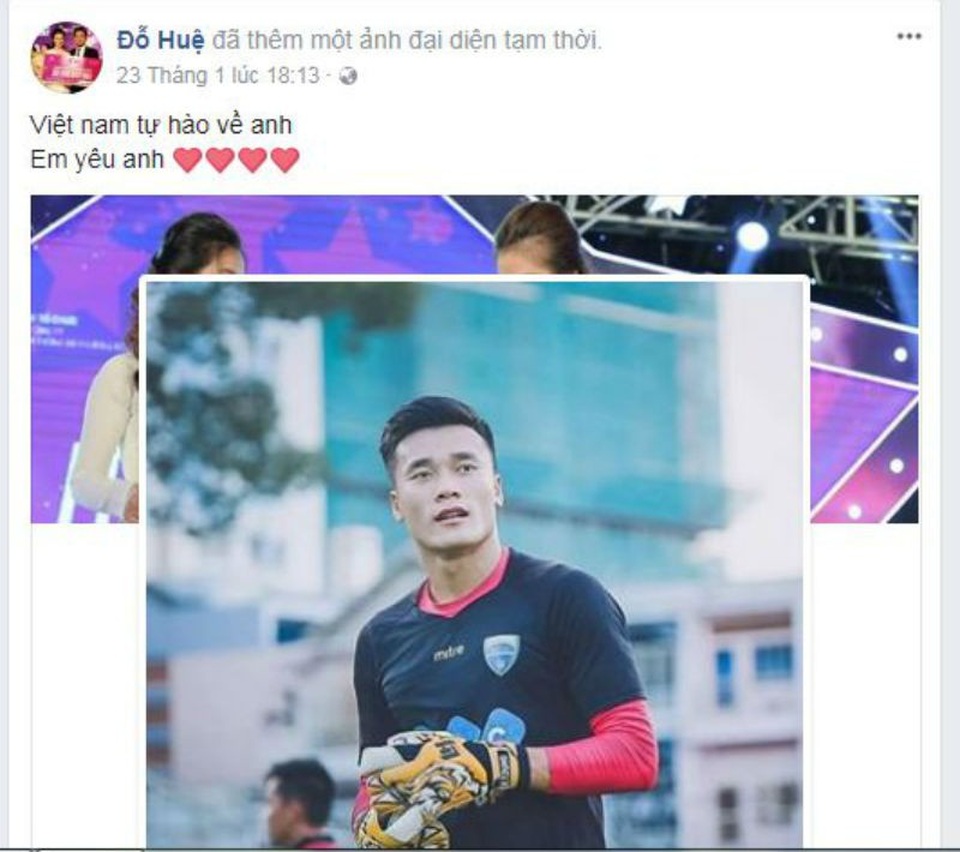 Loạt người đẹp, hot girl "tranh thủ" thể hiện cảm xúc với thủ môn Bùi Tiến Dũng - 3 Á quân Miss Teen còn thay ảnh đại diện là anh chàng thủ môn điển trai.