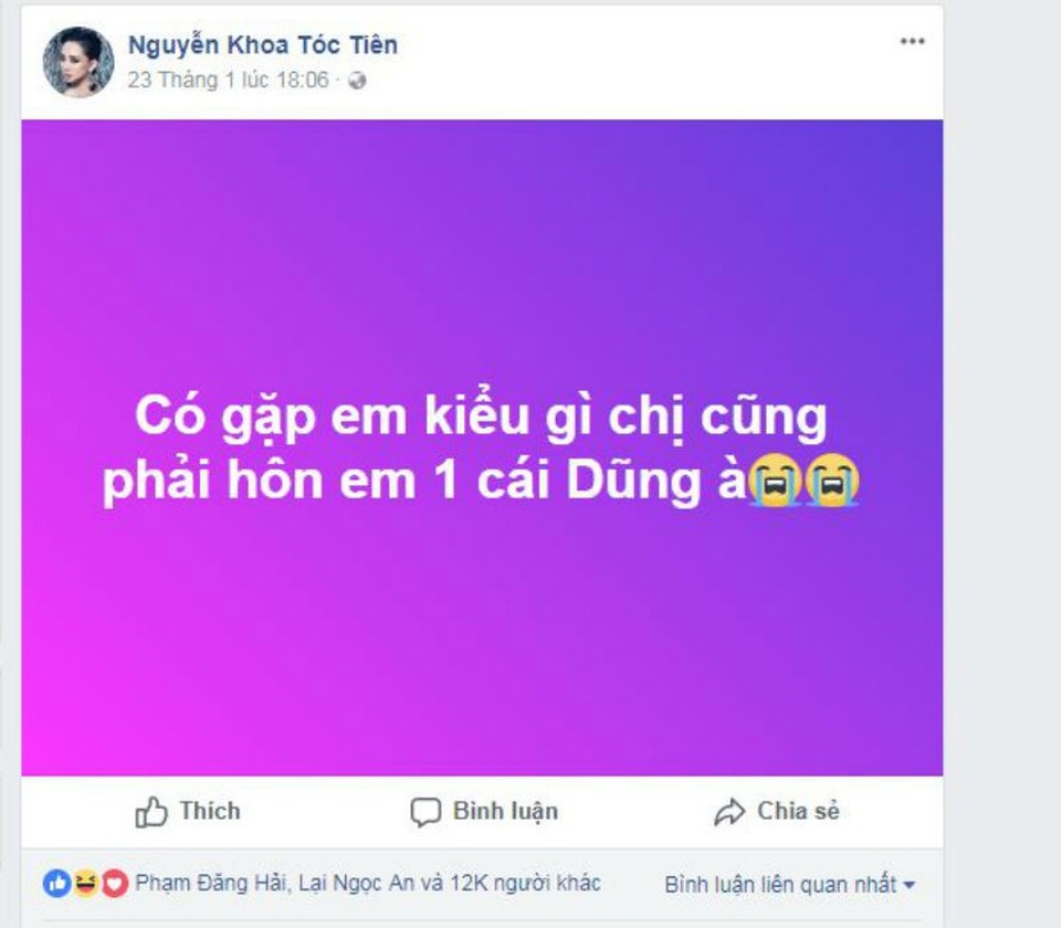 Loạt người đẹp, hot girl "tranh thủ" thể hiện cảm xúc với thủ môn Bùi Tiến Dũng - 6 Trước đó, nữ ca sĩ Tóc Tiên cũng từng công khai sẽ “hôn Bùi Tiến Dũng” nếu gặp mặt.