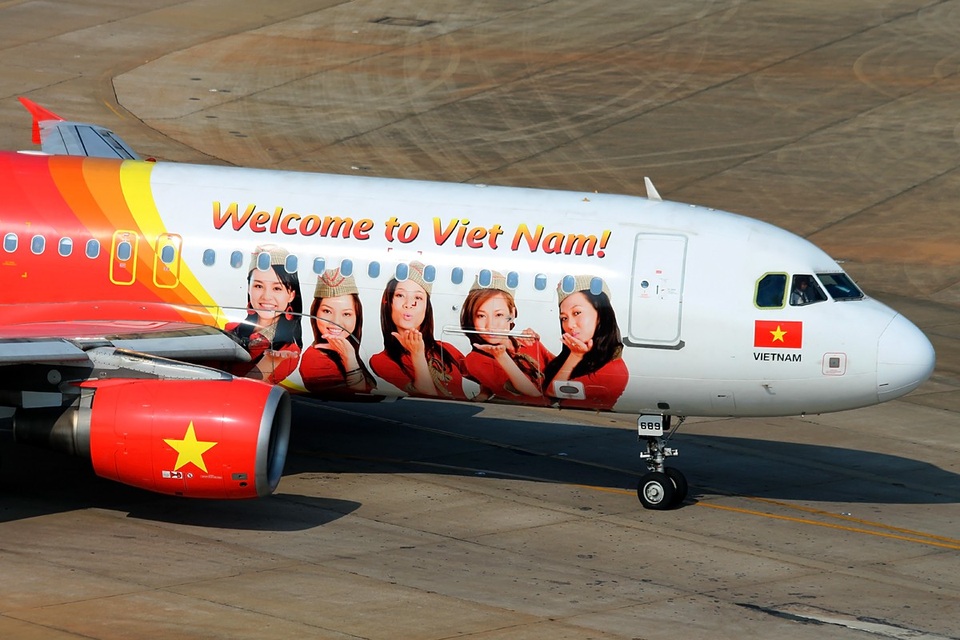 Vietjet sẽ sơn hình đội tuyển U23 Việt Nam lên máy bay? - 5 Chiếc tàu bay này là hình ảnh chính các tiếp viên của hãng.