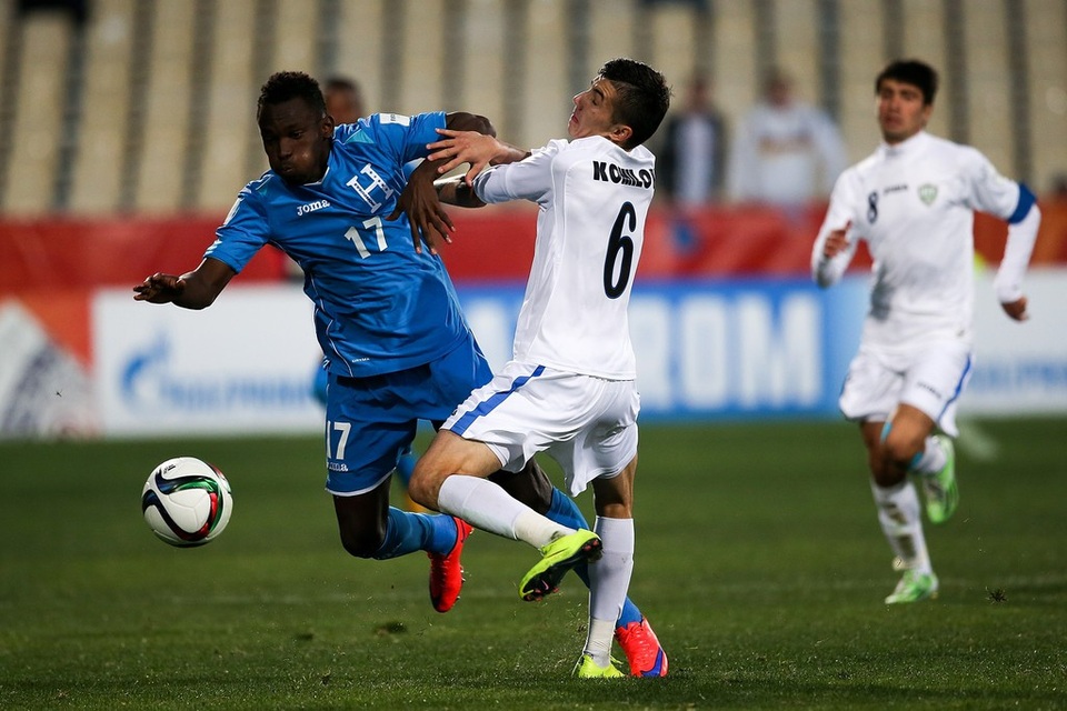 Không chỉ sở hữu khả năng phòng ngự tốt, Akramjon Komilov còn được đánh giá cao cùng khả năng hỗ trợ tấn công bên hàng lang cánh trái