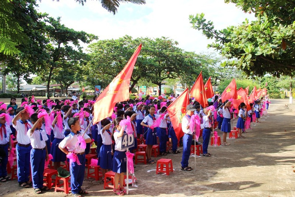 Quảng Trị: Nghiêm cấm cán bộ, công chức, học sinh tàng trữ, vận chuyển, sử dụng pháo nổ dịp Tết - 1 Học sinh bậc Mầm non, Tiểu học ở Quảng Trị được nghỉ Tết Nguyên đán 11 ngày liên tục