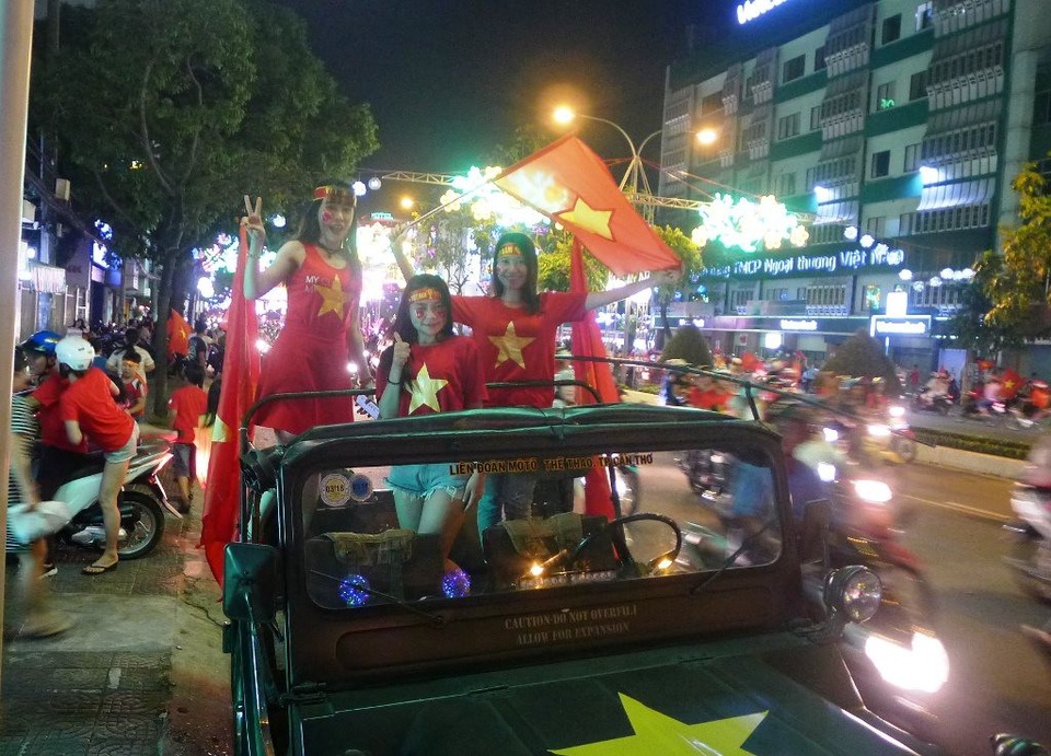 Nước mắt và nụ cười sau trận chung kết của U23 Việt Nam - 23 Nước mắt và nụ cười sau trận chung kết của U23 Việt Nam - 23