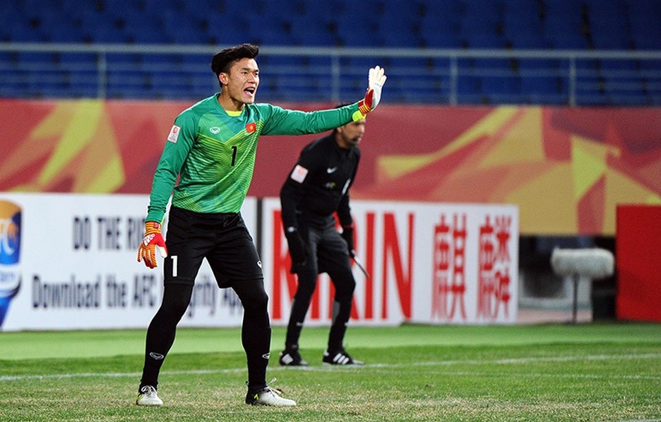 Khoảng lặng phía sau thủ thành Bùi Tiến Dũng - 1
Bùi Tiến Dũng chói sáng ở giải U23 châu Á