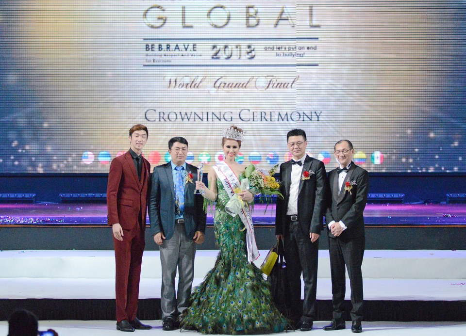 Hoàng Ny đăng quang Mrs International Golbal 2018 - 1 Mrs International Golbal 2018 - Hoàng Ny